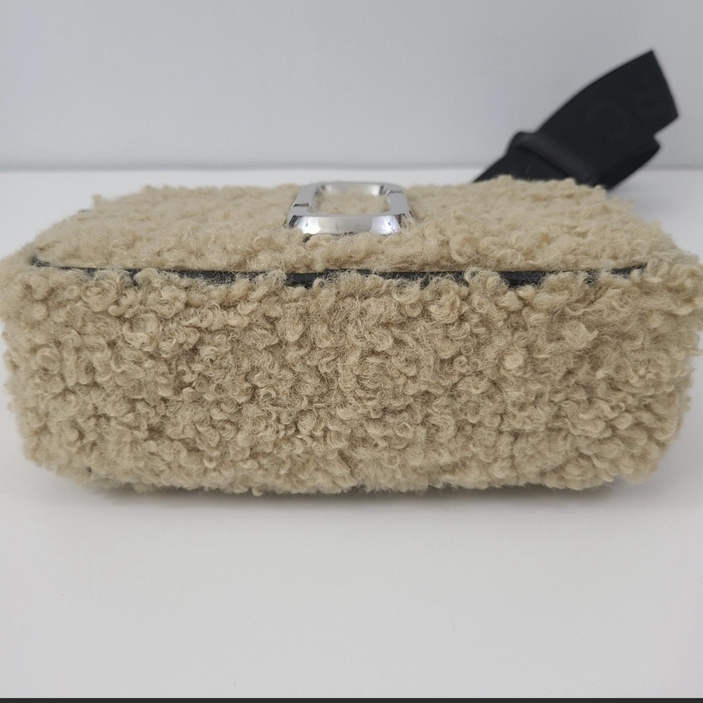 Marc Jacob shearling camera bag - Picture 4 of 6